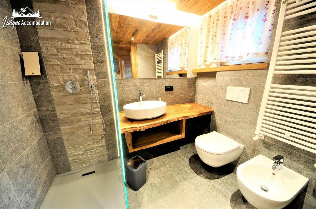 Mountain Chalet Scoiattolo By Livigno Accomodation Eksteriør billede