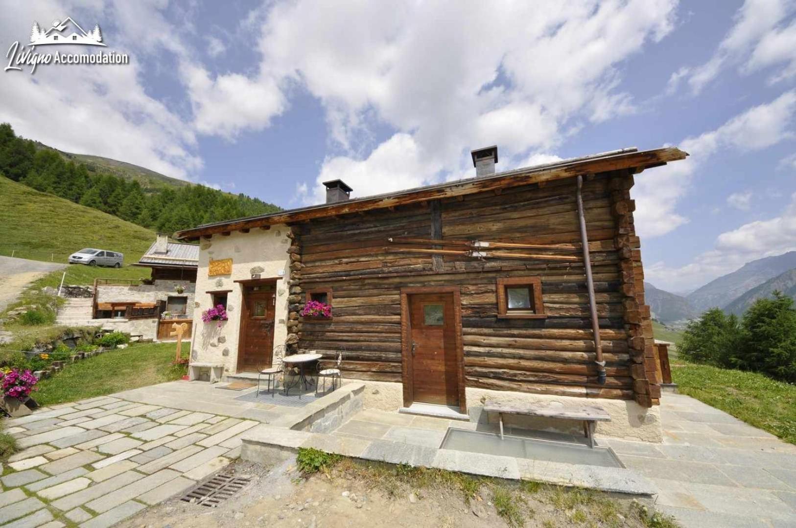 Mountain Chalet Scoiattolo By Livigno Accomodation Eksteriør billede